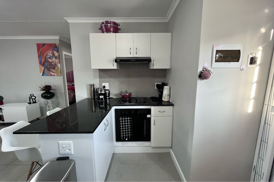 2 Bedroom Property for Sale in Fairview Eastern Cape